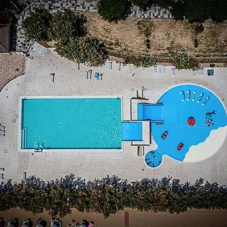 Charming Mobile In With Whirlpool * Caorle
